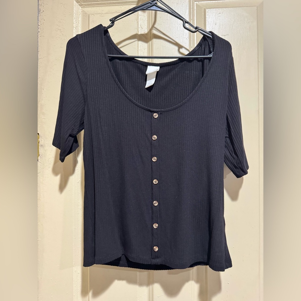 black button shirt// H&M// size Large// $15// barely worn